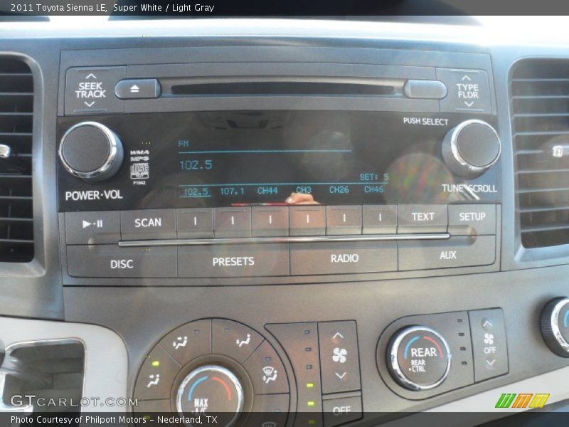 Super White / Light Gray 2011 Toyota Sienna LE