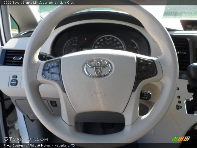 Super White / Light Gray 2011 Toyota Sienna LE