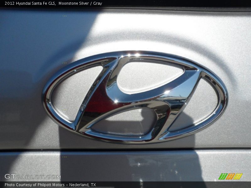 Moonstone Silver / Gray 2012 Hyundai Santa Fe GLS