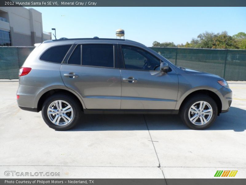 Mineral Gray / Gray 2012 Hyundai Santa Fe SE V6