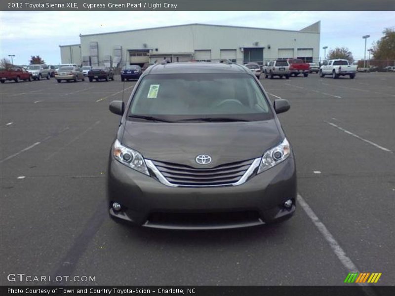 Cypress Green Pearl / Light Gray 2012 Toyota Sienna XLE