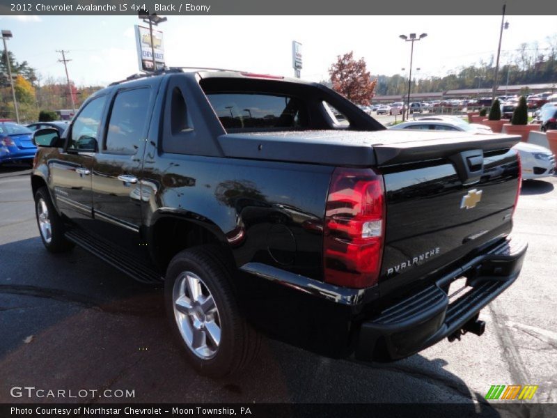 Black / Ebony 2012 Chevrolet Avalanche LS 4x4