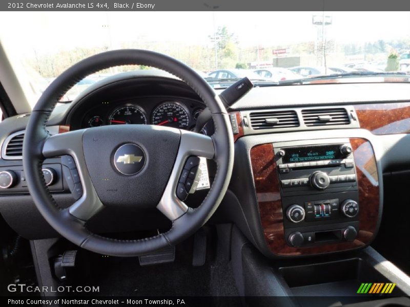 Black / Ebony 2012 Chevrolet Avalanche LS 4x4