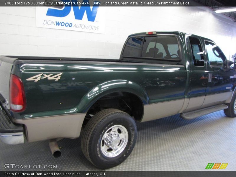 Dark Highland Green Metallic / Medium Parchment Beige 2003 Ford F250 Super Duty Lariat SuperCab 4x4