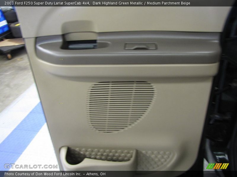 Dark Highland Green Metallic / Medium Parchment Beige 2003 Ford F250 Super Duty Lariat SuperCab 4x4