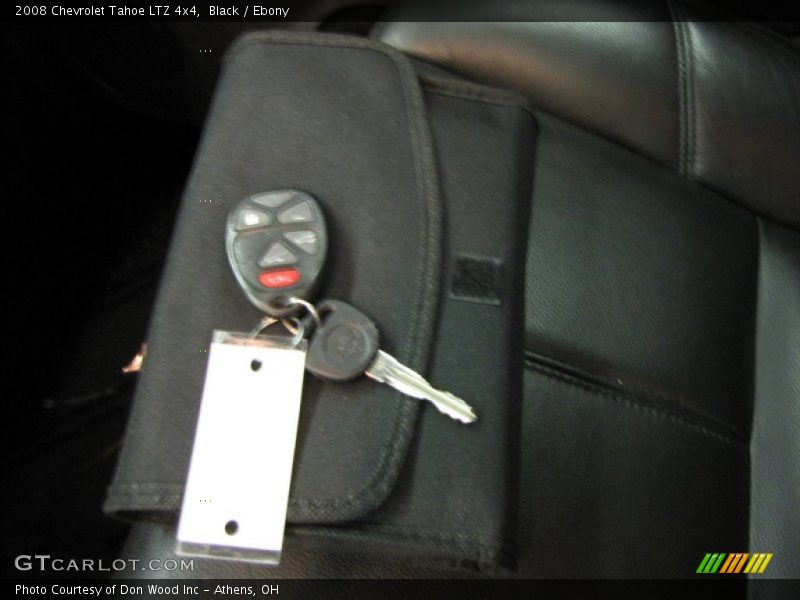 Keys of 2008 Tahoe LTZ 4x4