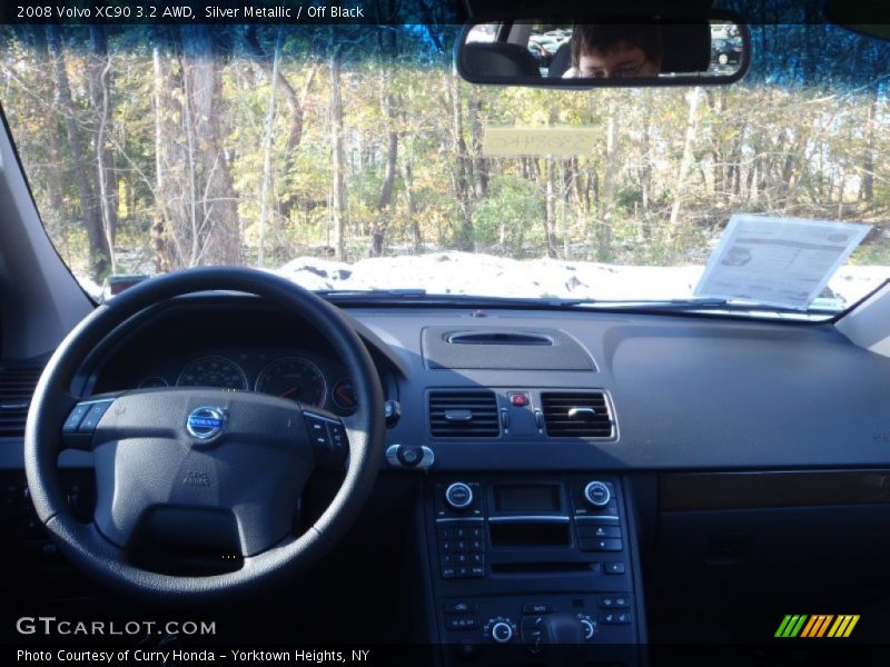 Silver Metallic / Off Black 2008 Volvo XC90 3.2 AWD