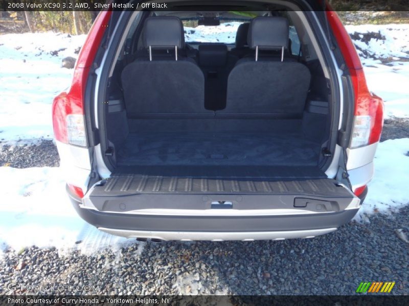Silver Metallic / Off Black 2008 Volvo XC90 3.2 AWD