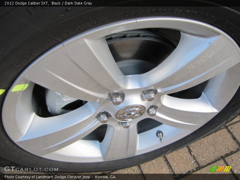 Black / Dark Slate Gray 2012 Dodge Caliber SXT