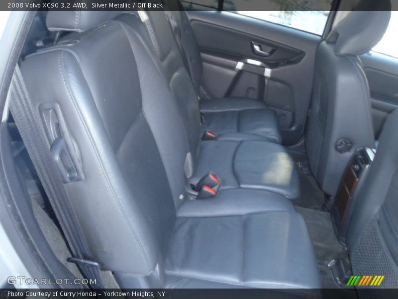 Silver Metallic / Off Black 2008 Volvo XC90 3.2 AWD