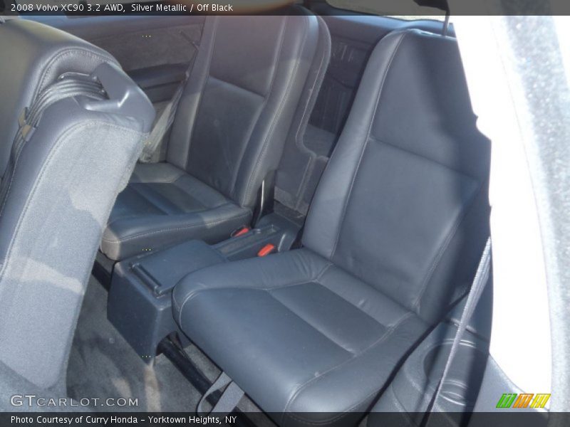 Silver Metallic / Off Black 2008 Volvo XC90 3.2 AWD