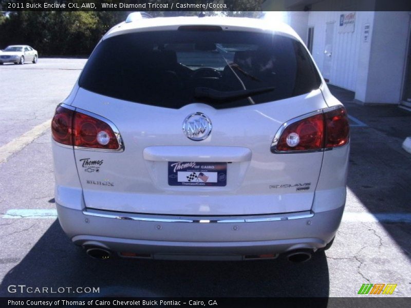 White Diamond Tricoat / Cashmere/Cocoa 2011 Buick Enclave CXL AWD