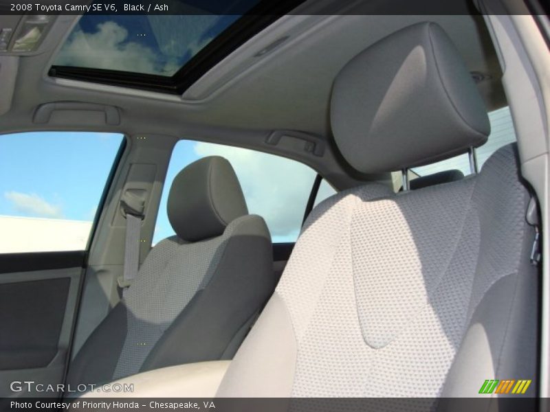 Sunroof of 2008 Camry SE V6