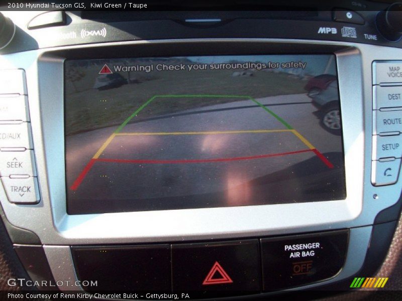Kiwi Green / Taupe 2010 Hyundai Tucson GLS