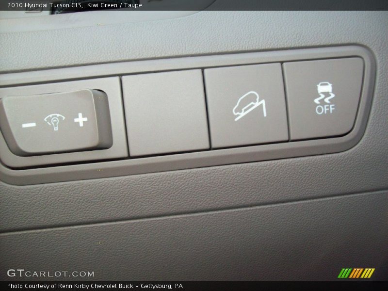 Controls of 2010 Tucson GLS