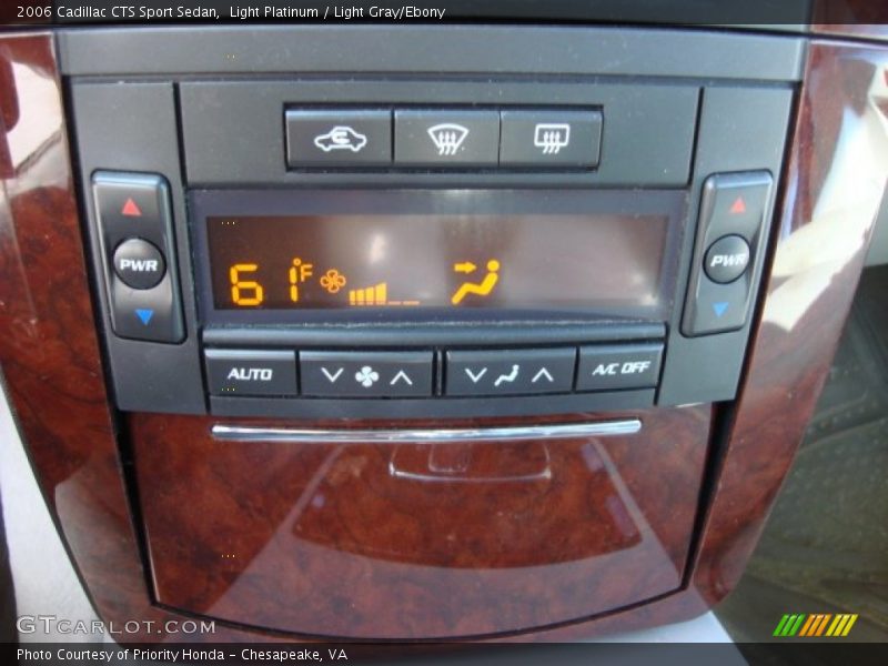 Light Platinum / Light Gray/Ebony 2006 Cadillac CTS Sport Sedan
