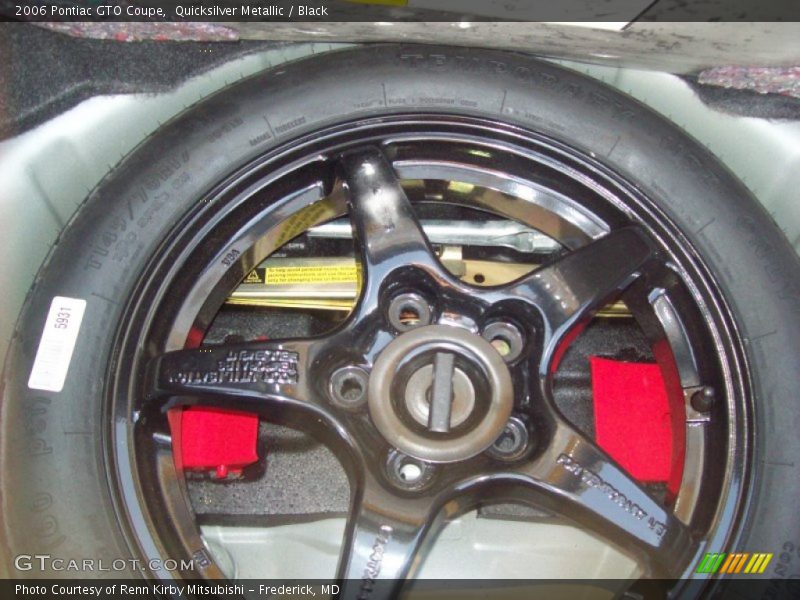 Quicksilver Metallic / Black 2006 Pontiac GTO Coupe