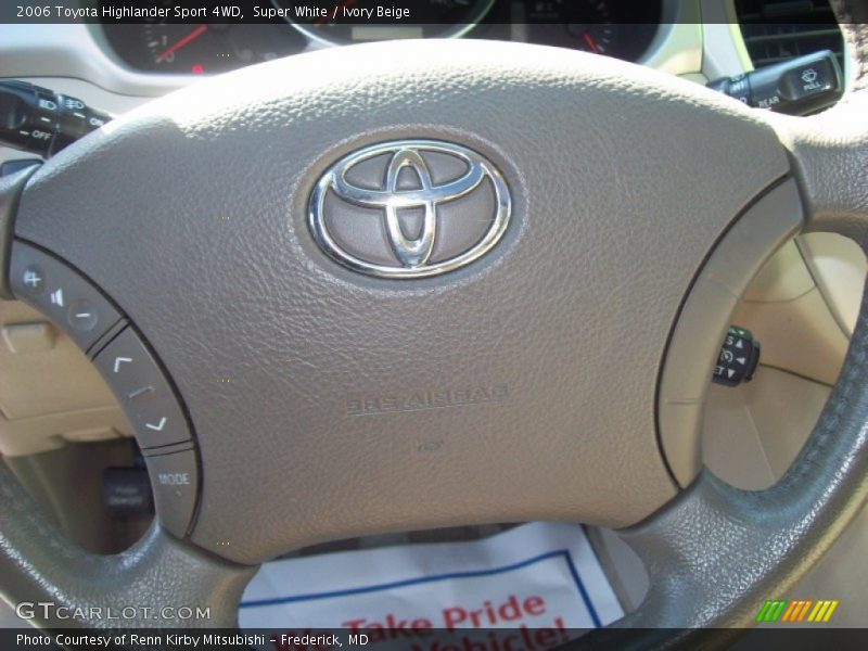 Super White / Ivory Beige 2006 Toyota Highlander Sport 4WD