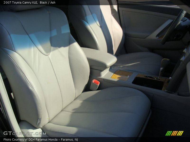 Black / Ash 2007 Toyota Camry XLE