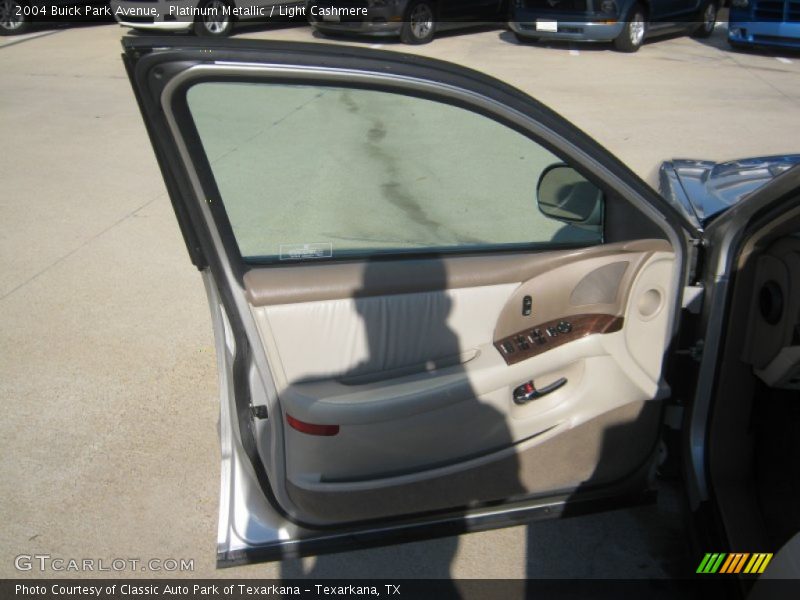 Platinum Metallic / Light Cashmere 2004 Buick Park Avenue