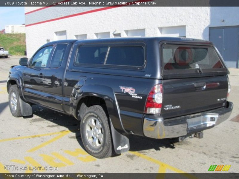 Magnetic Gray Metallic / Graphite Gray 2009 Toyota Tacoma V6 TRD Access Cab 4x4