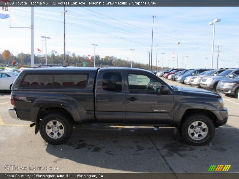 Magnetic Gray Metallic / Graphite Gray 2009 Toyota Tacoma V6 TRD Access Cab 4x4