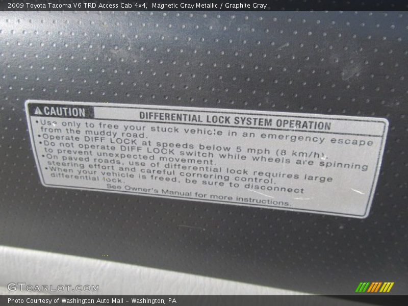 Magnetic Gray Metallic / Graphite Gray 2009 Toyota Tacoma V6 TRD Access Cab 4x4