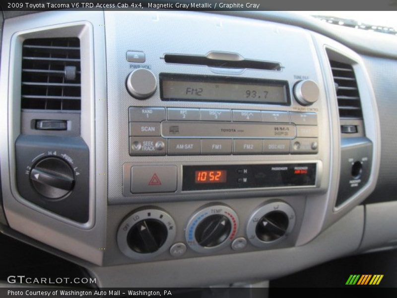 Magnetic Gray Metallic / Graphite Gray 2009 Toyota Tacoma V6 TRD Access Cab 4x4