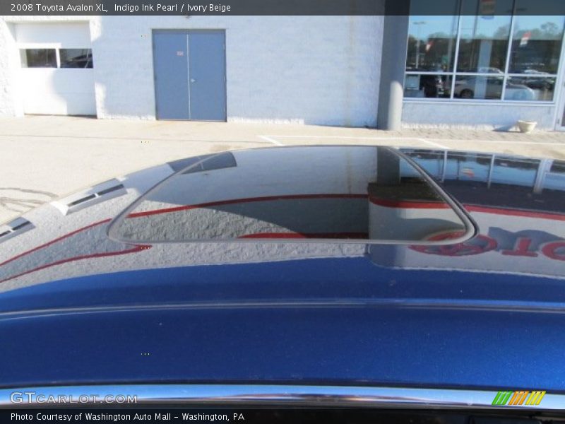 Indigo Ink Pearl / Ivory Beige 2008 Toyota Avalon XL