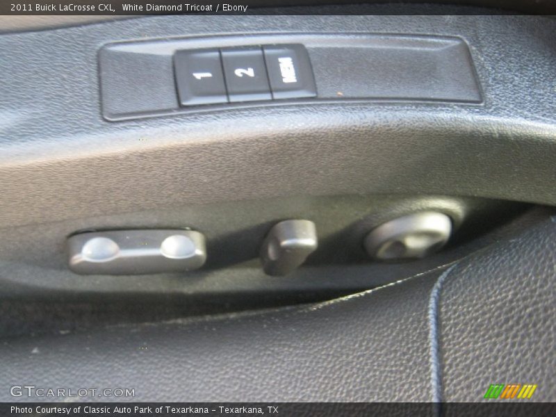White Diamond Tricoat / Ebony 2011 Buick LaCrosse CXL