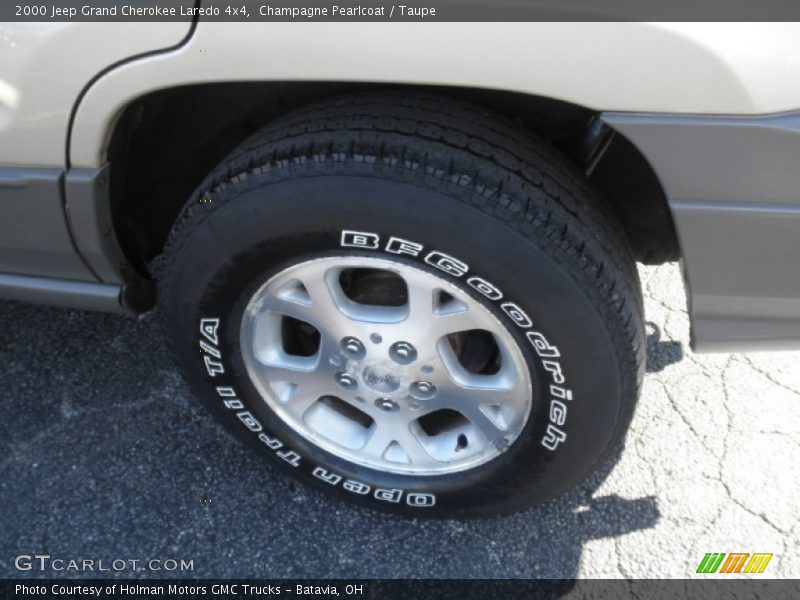 Champagne Pearlcoat / Taupe 2000 Jeep Grand Cherokee Laredo 4x4