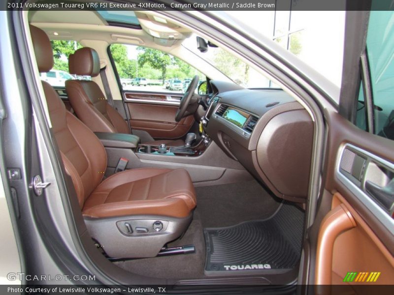  2011 Touareg VR6 FSI Executive 4XMotion Saddle Brown Interior