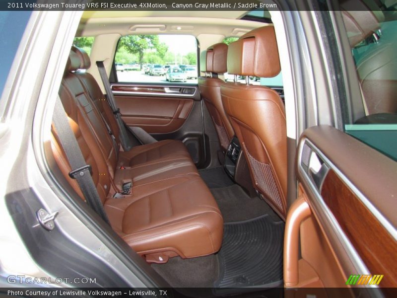  2011 Touareg VR6 FSI Executive 4XMotion Saddle Brown Interior