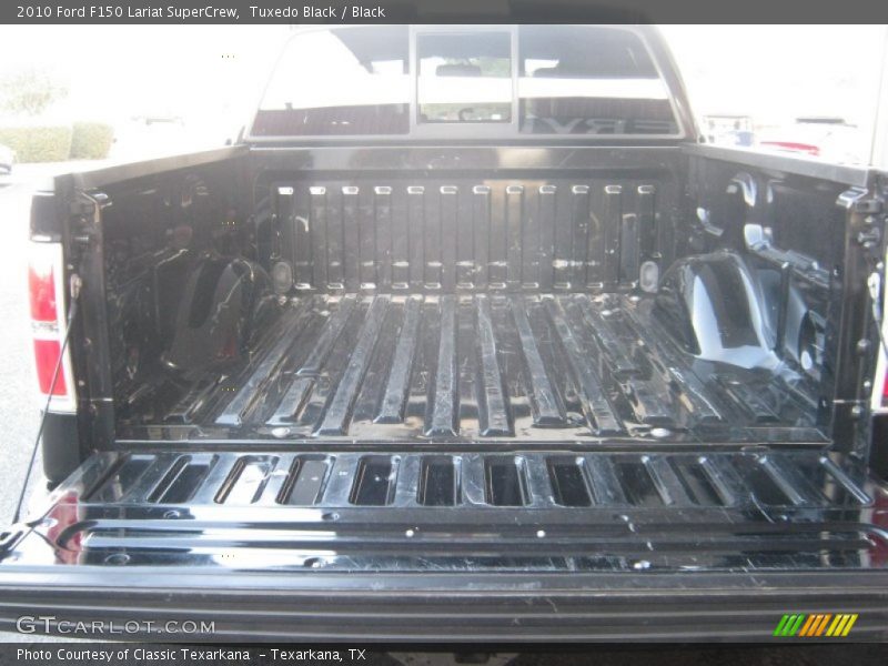 Tuxedo Black / Black 2010 Ford F150 Lariat SuperCrew