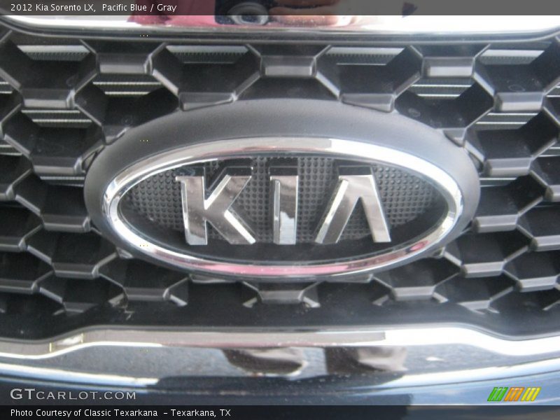 Pacific Blue / Gray 2012 Kia Sorento LX