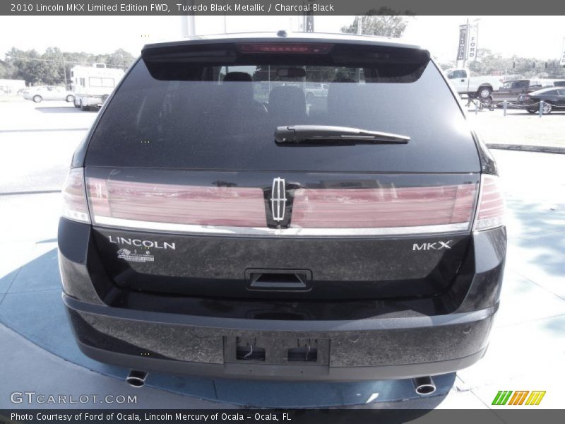 Tuxedo Black Metallic / Charcoal Black 2010 Lincoln MKX Limited Edition FWD