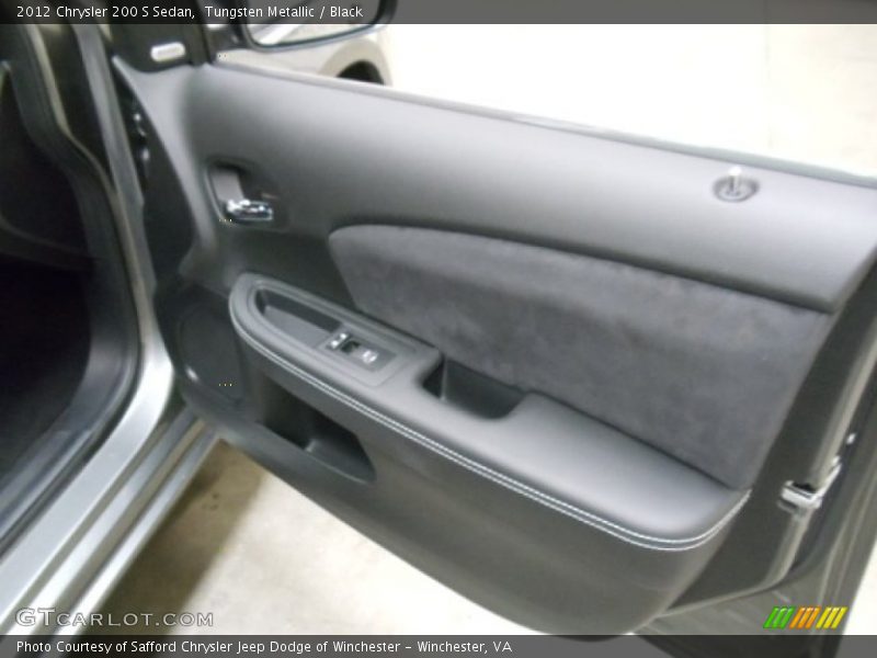 Tungsten Metallic / Black 2012 Chrysler 200 S Sedan