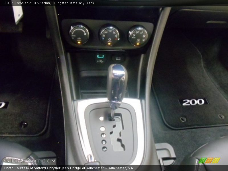  2012 200 S Sedan 6 Speed AutoStick Automatic Shifter