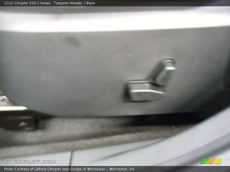 Tungsten Metallic / Black 2012 Chrysler 200 S Sedan