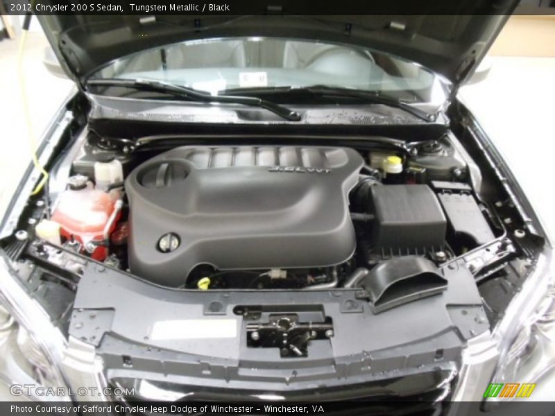  2012 200 S Sedan Engine - 3.6 Liter DOHC 24-Valve VVT Pentastar V6
