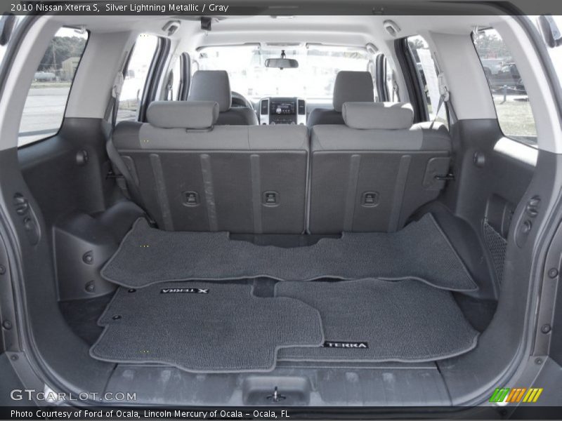 Silver Lightning Metallic / Gray 2010 Nissan Xterra S