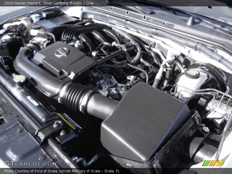 Silver Lightning Metallic / Gray 2010 Nissan Xterra S