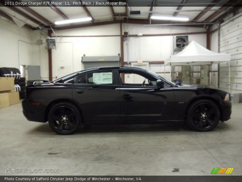 Pitch Black / Black/Mopar Blue 2011 Dodge Charger R/T Mopar '11