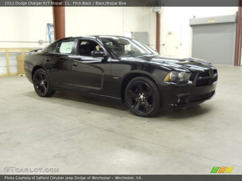 Pitch Black / Black/Mopar Blue 2011 Dodge Charger R/T Mopar '11