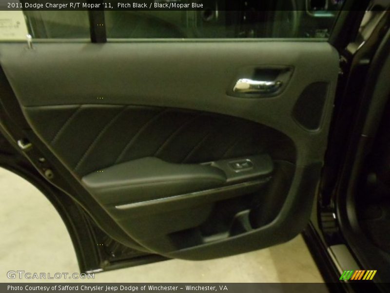 Pitch Black / Black/Mopar Blue 2011 Dodge Charger R/T Mopar '11