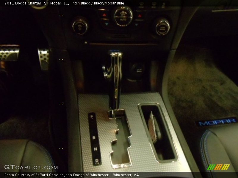  2011 Charger R/T Mopar '11 5 Speed AutoStick Automatic Shifter