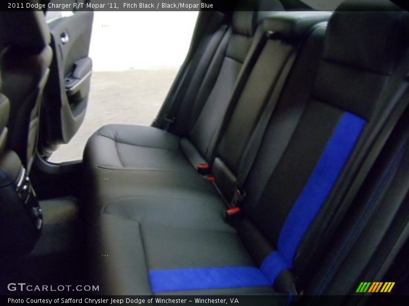  2011 Charger R/T Mopar '11 Black/Mopar Blue Interior