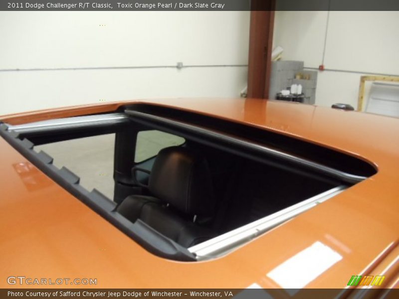 Toxic Orange Pearl / Dark Slate Gray 2011 Dodge Challenger R/T Classic