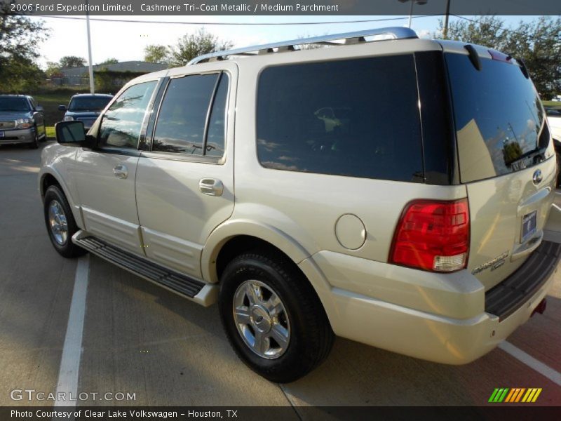 Cashmere Tri-Coat Metallic / Medium Parchment 2006 Ford Expedition Limited