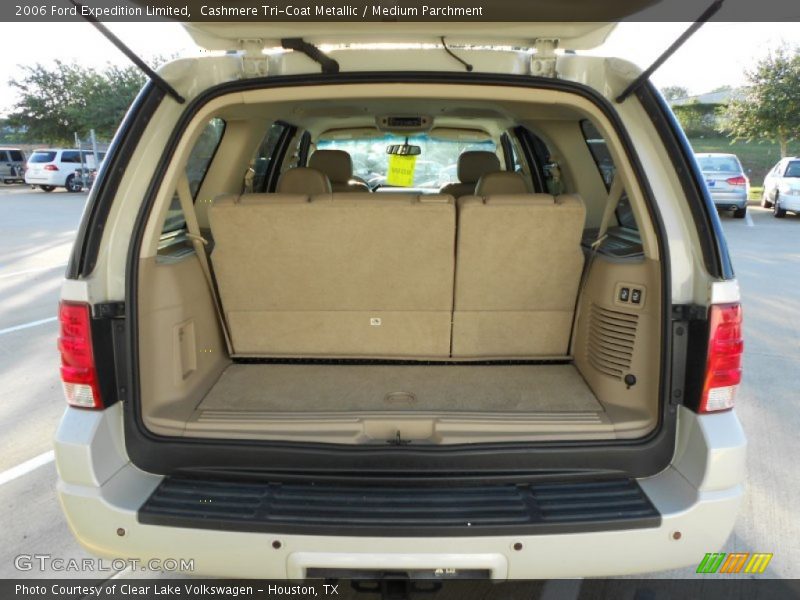 Cashmere Tri-Coat Metallic / Medium Parchment 2006 Ford Expedition Limited